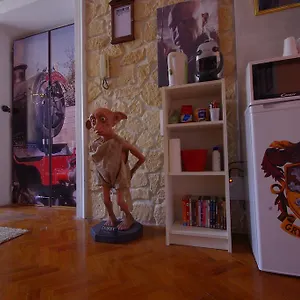 https://movie-guesthouse.it-romehotels.com